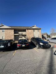 6700 N Meridian Avenue B, Oklahoma City, OK 73116