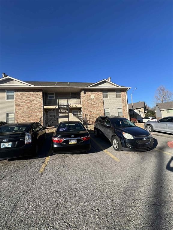 6700 N Meridian Avenue B, Oklahoma City, OK 73116