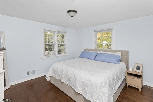 240 Beech Ave, Garwood Boro, NJ 07027