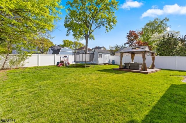 240 Beech Ave, Garwood Boro, NJ 07027