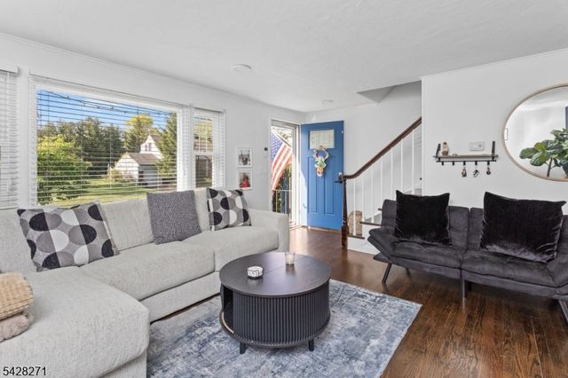 240 Beech Ave, Garwood Boro, NJ 07027