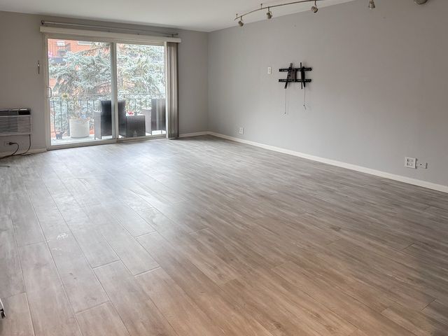 4730 N Kenneth Avenue 2G, Chicago, IL 60630