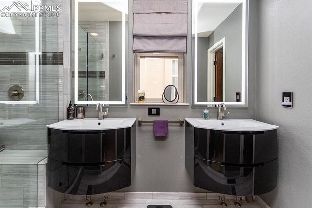 5866 Canyon Reserve Heights, Colorado Springs, CO 80919