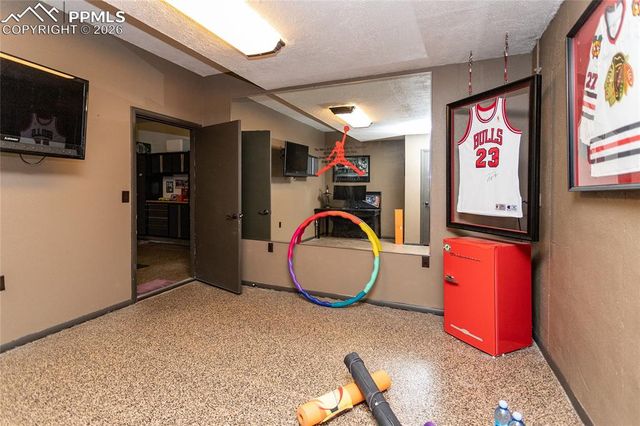 5866 Canyon Reserve Heights, Colorado Springs, CO 80919