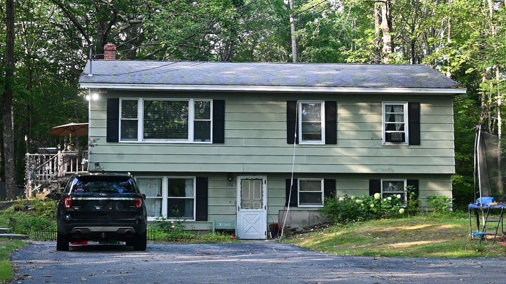 176 Penney Road, New Gloucester, ME 04260 — exterior