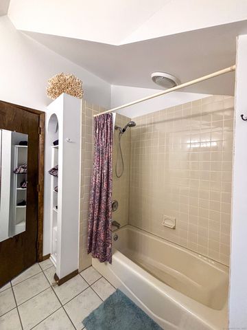 14 Hillspoint Road, Westport, CT 06880
