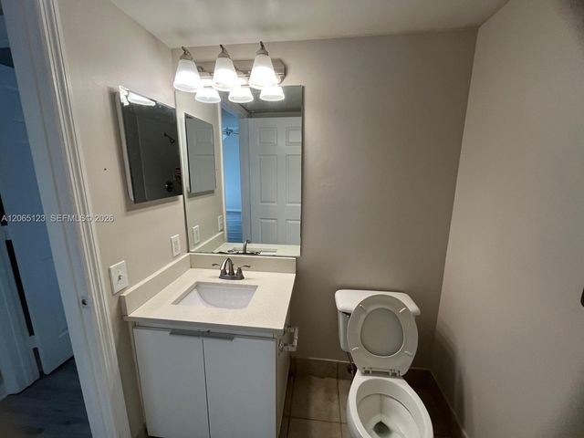 4171 N Haverhill Rd 1013, West Palm Beach, FL 33417