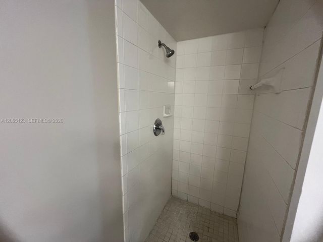 4171 N Haverhill Rd 1013, West Palm Beach, FL 33417