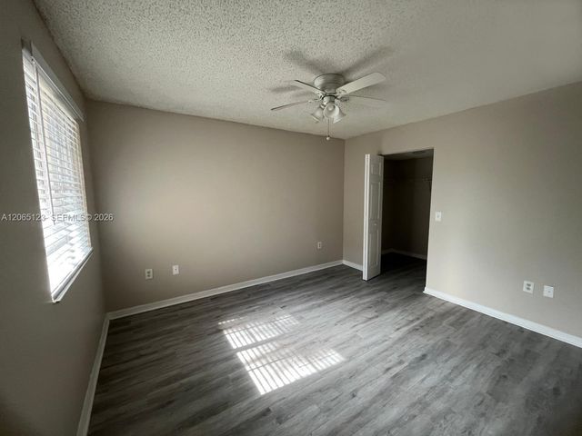 4171 N Haverhill Rd 1013, West Palm Beach, FL 33417