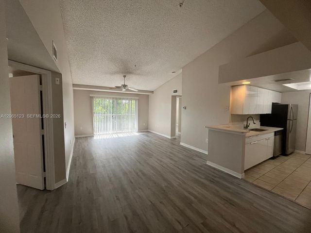 4171 N Haverhill Rd 1013, West Palm Beach, FL 33417