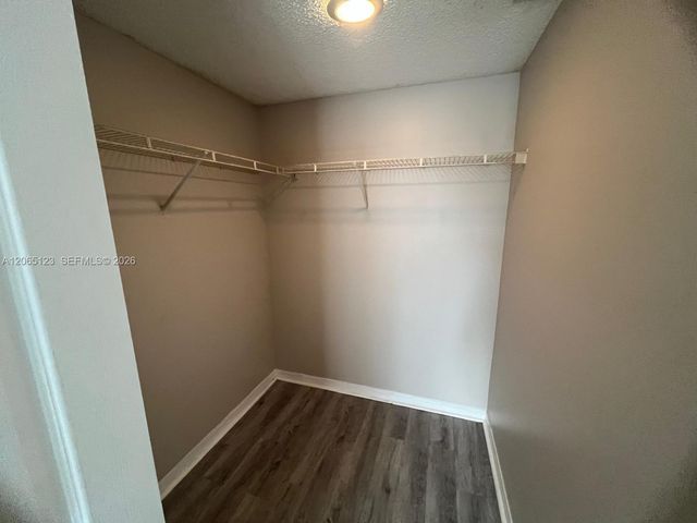 4171 N Haverhill Rd 1013, West Palm Beach, FL 33417