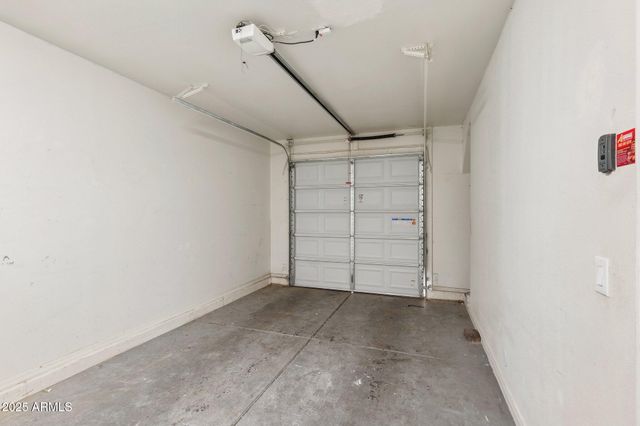 4913 S 15TH Place, Phoenix, AZ 85040