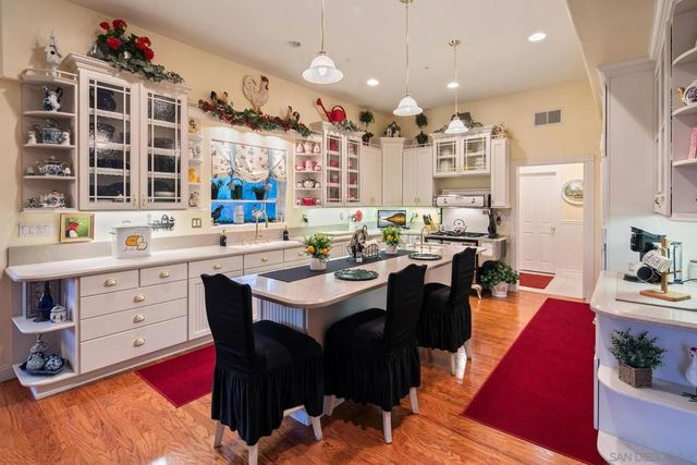 24665 Rancho Santa Teresa Dr, Ramona, CA 92065