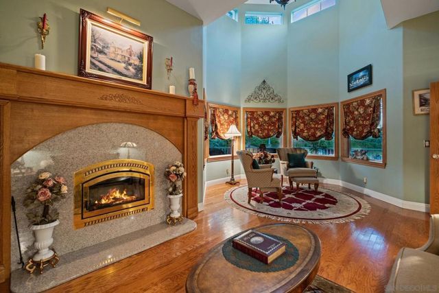 24665 Rancho Santa Teresa Dr, Ramona, CA 92065