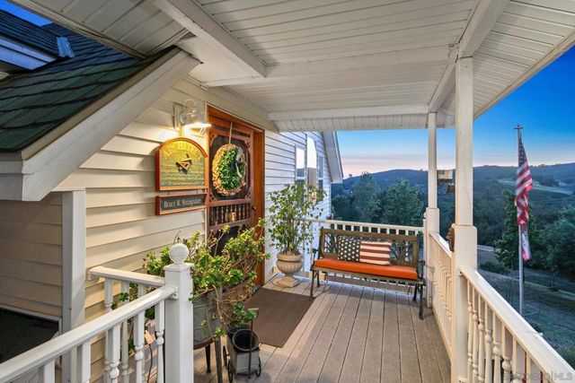 24665 Rancho Santa Teresa Dr, Ramona, CA 92065