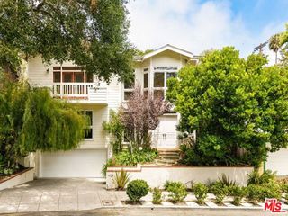 454 Sycamore Road, Santa Monica, CA 90402