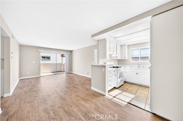 16377 Lakeshore, Lake Elsinore, CA 92530