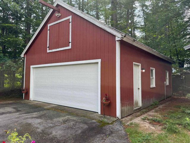 40 Murphy Lane, Tamworth, NH 03886