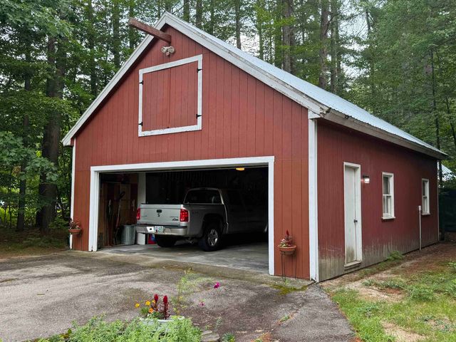 40 Murphy Lane, Tamworth, NH 03886