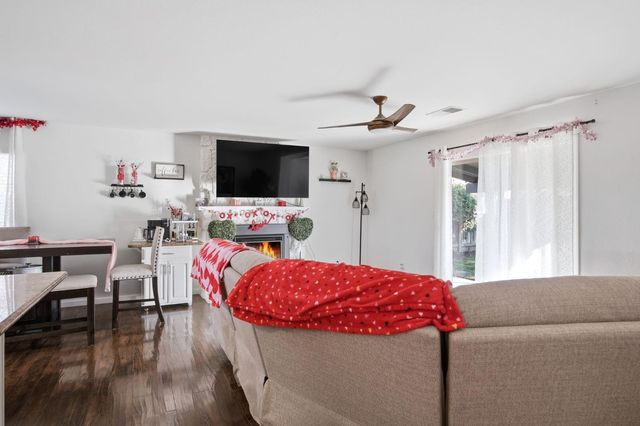 680 Sherri Way, Turlock, CA 95382