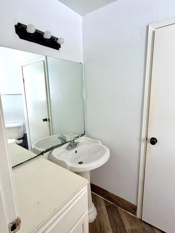 7901 Cambridge Street 63, Houston, TX 77054