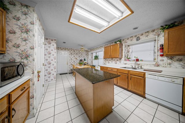 736 Whitewing Drive, Mesquite, TX 75150