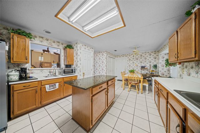 736 Whitewing Drive, Mesquite, TX 75150