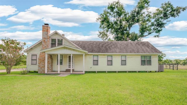 9122 Stephen F Austin, Jones Creek, TX 77541
