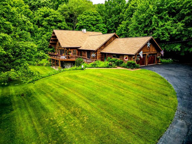 24486 6th Avenue, Gobles, MI 49055