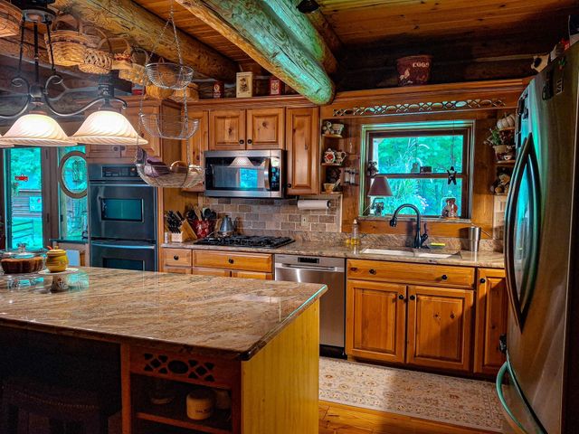 24486 6th Avenue, Gobles, MI 49055