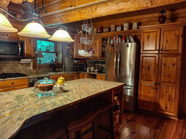 24486 6th Avenue, Gobles, MI 49055