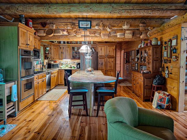 24486 6th Avenue, Gobles, MI 49055