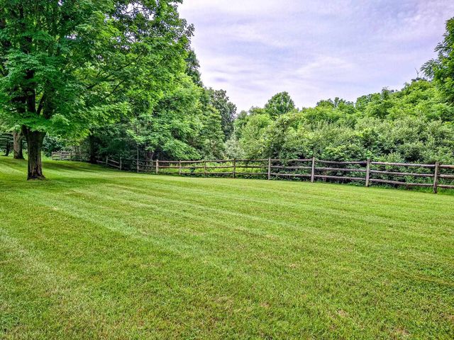 24486 6th Avenue, Gobles, MI 49055