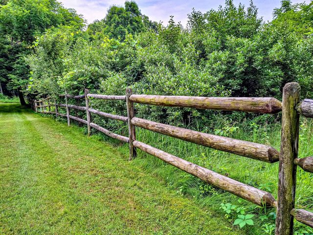 24486 6th Avenue, Gobles, MI 49055