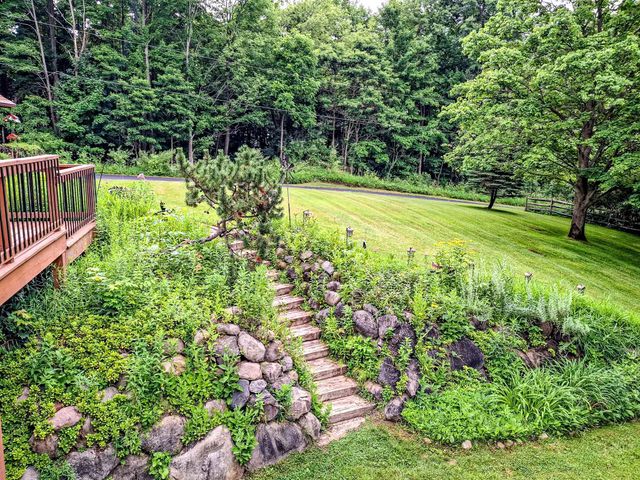 24486 6th Avenue, Gobles, MI 49055