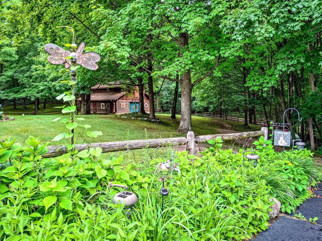 24486 6th Avenue, Gobles, MI 49055
