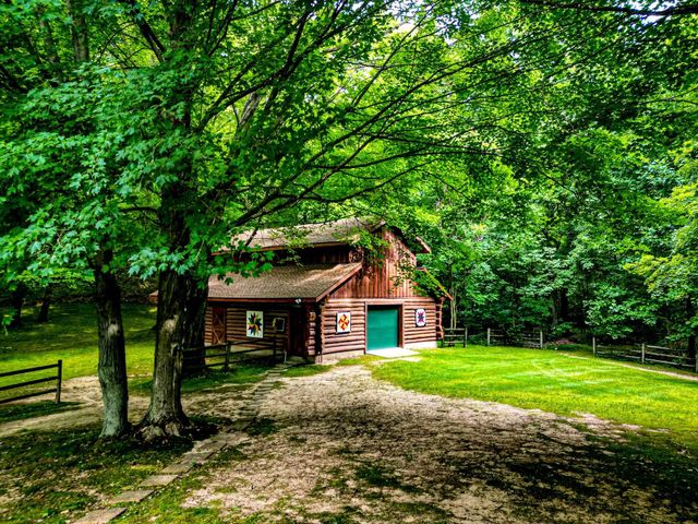 24486 6th Avenue, Gobles, MI 49055