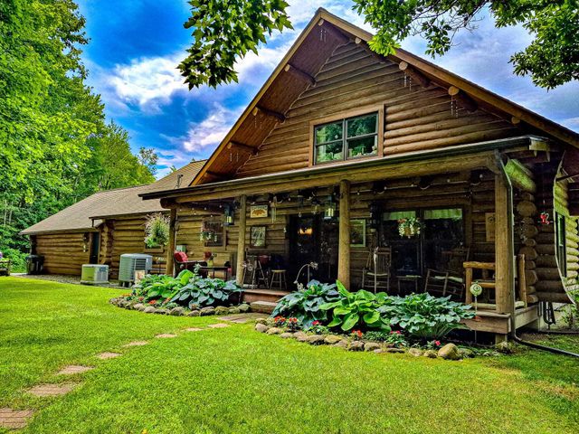 24486 6th Avenue, Gobles, MI 49055