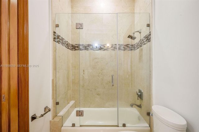 12175 SW 80th St, Miami, FL 33183