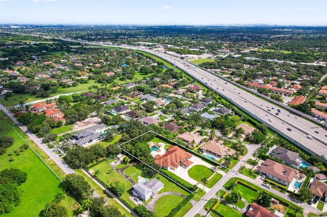 12175 SW 80th St, Miami, FL 33183