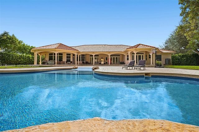 12175 SW 80th St, Miami, FL 33183