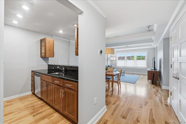 225 Stanley Avenue 313, Mamaroneck, NY 10543