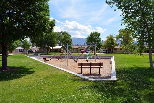 1027 Wade Street NE, Albuquerque, NM 87112