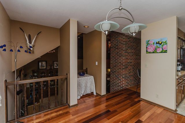 1829 S White Oak Cir, Wichita, KS 67207