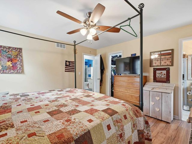 14729 Georgetown Court, Shelby Twp, MI 48315