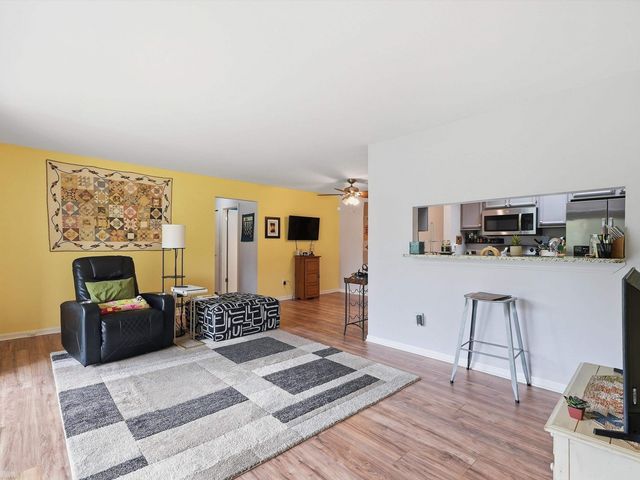 14729 Georgetown Court, Shelby Twp, MI 48315