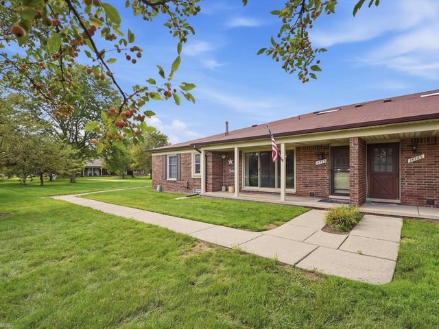 14729 Georgetown Court, Shelby Twp, MI 48315