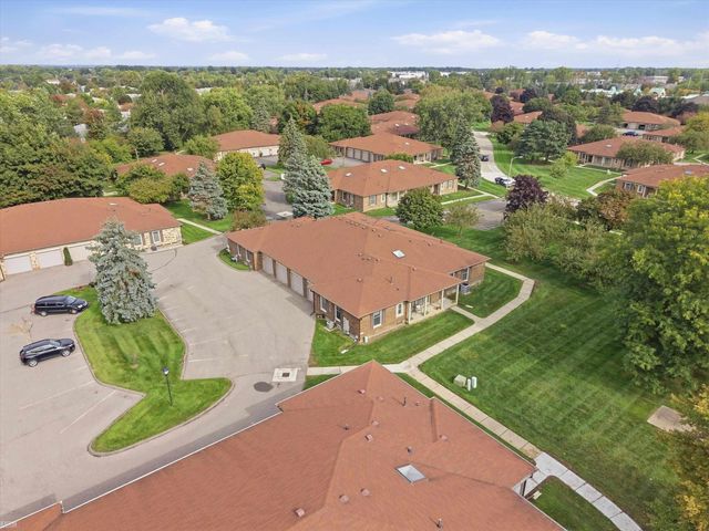 14729 Georgetown Court, Shelby Twp, MI 48315