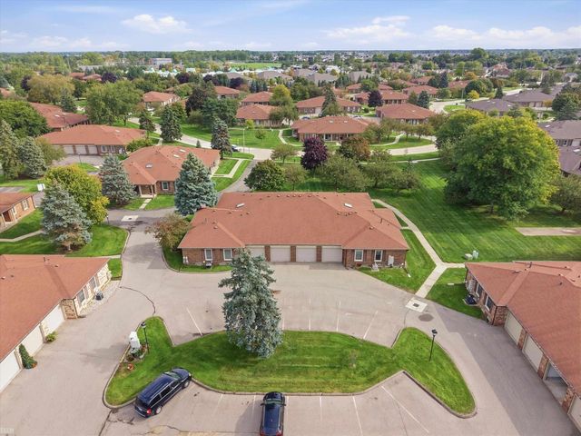 14729 Georgetown Court, Shelby Twp, MI 48315