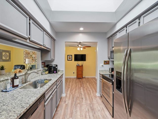 14729 Georgetown Court, Shelby Twp, MI 48315